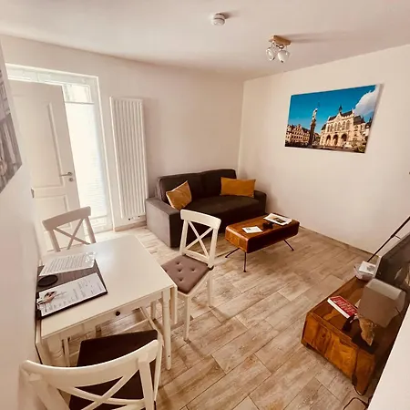 Mey Haus Zum Rosenstock 아파트 *